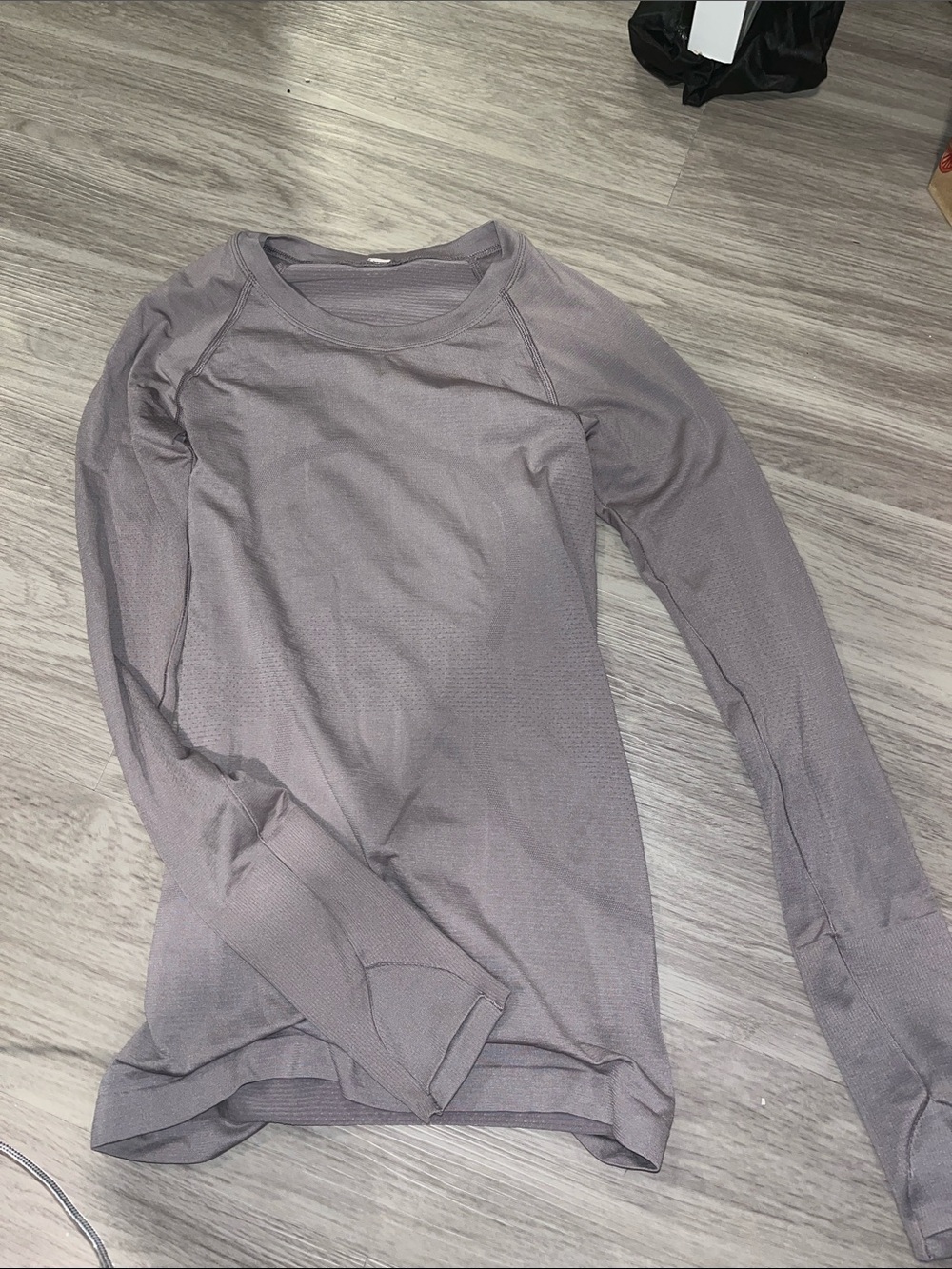 lululemon athletica Long Sleeve Crewneck Top in Mauve Gray
